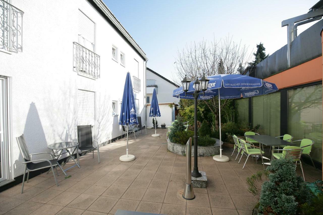 Apartments Am Baronenwald Goeppingen Exterior photo